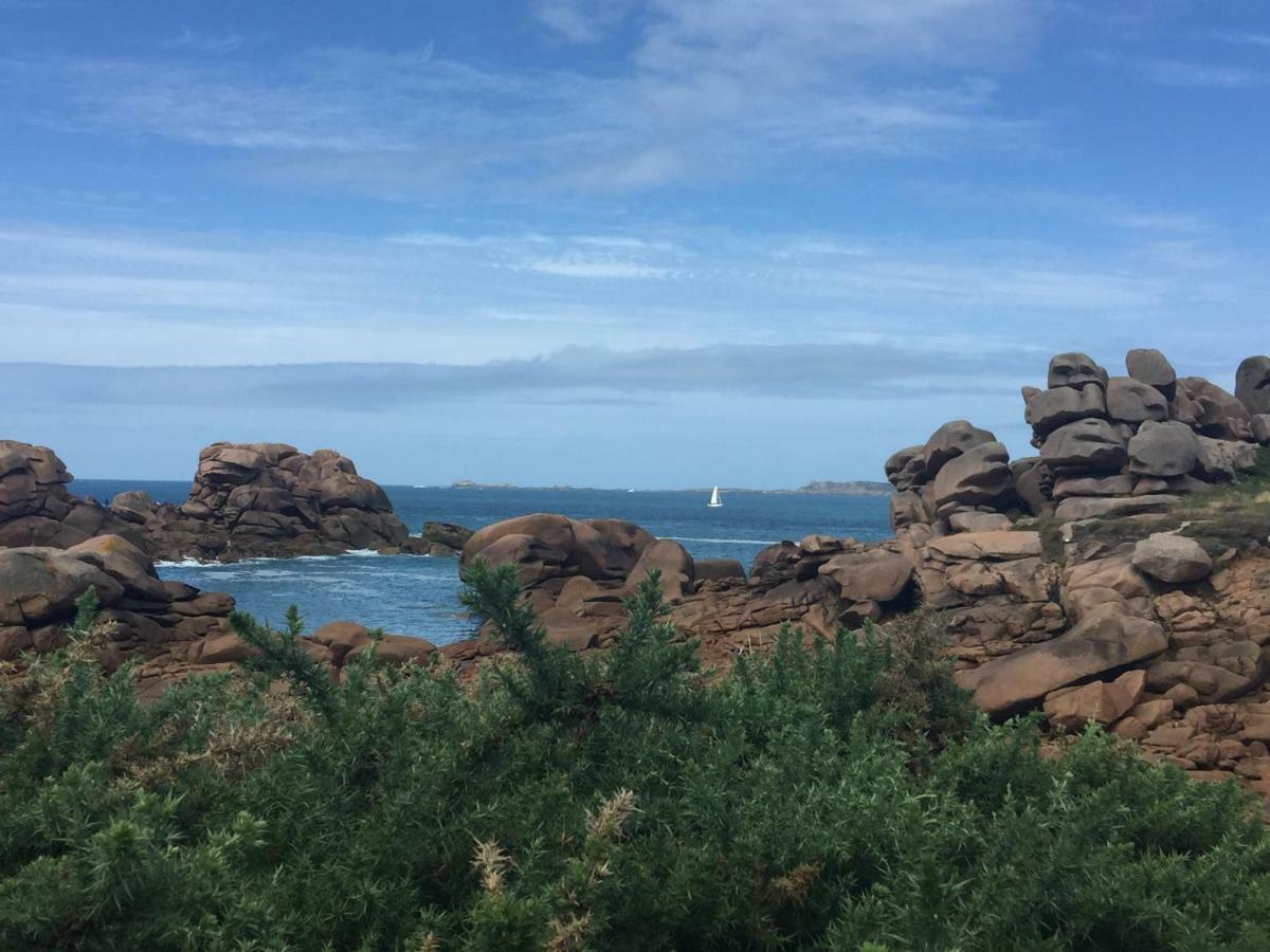 Cote De Granit Rose Apartment Perros-Guirec Exterior photo